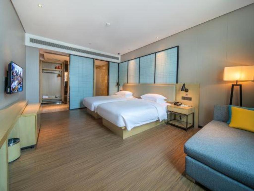Echarm Hotel Yangjiang Baili Plaza Zewnętrze zdjęcie