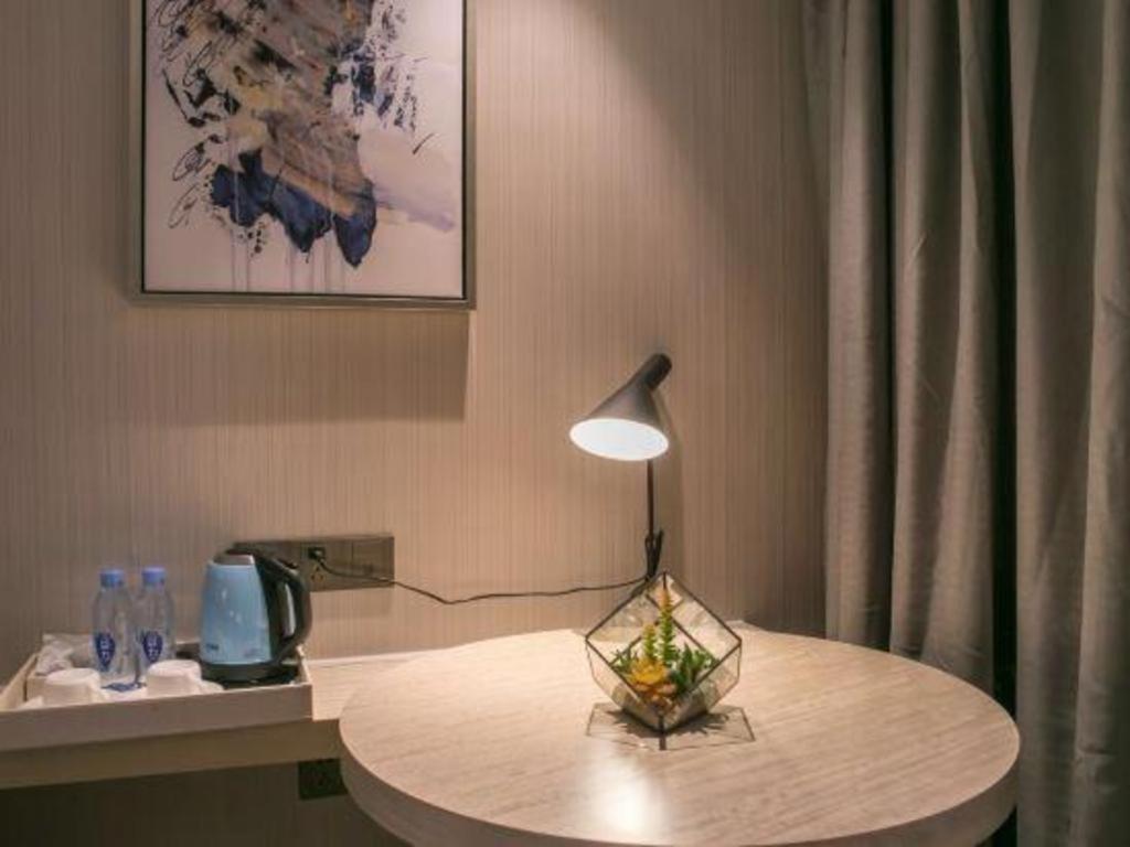 Echarm Hotel Yangjiang Baili Plaza Zewnętrze zdjęcie