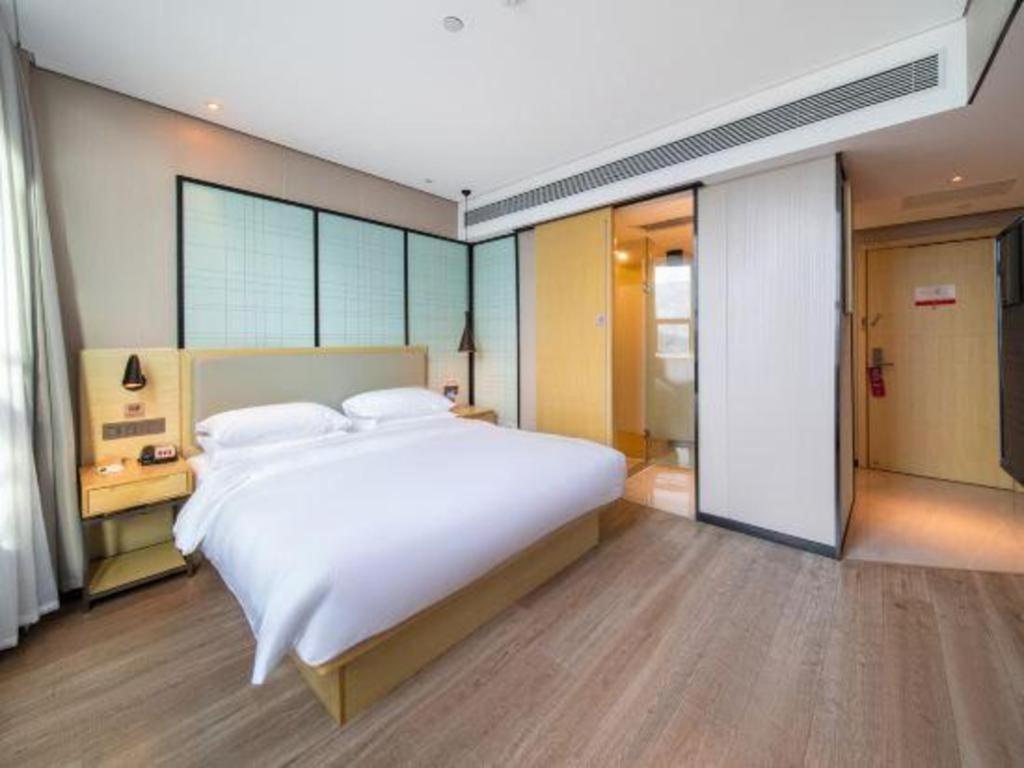 Echarm Hotel Yangjiang Baili Plaza Zewnętrze zdjęcie