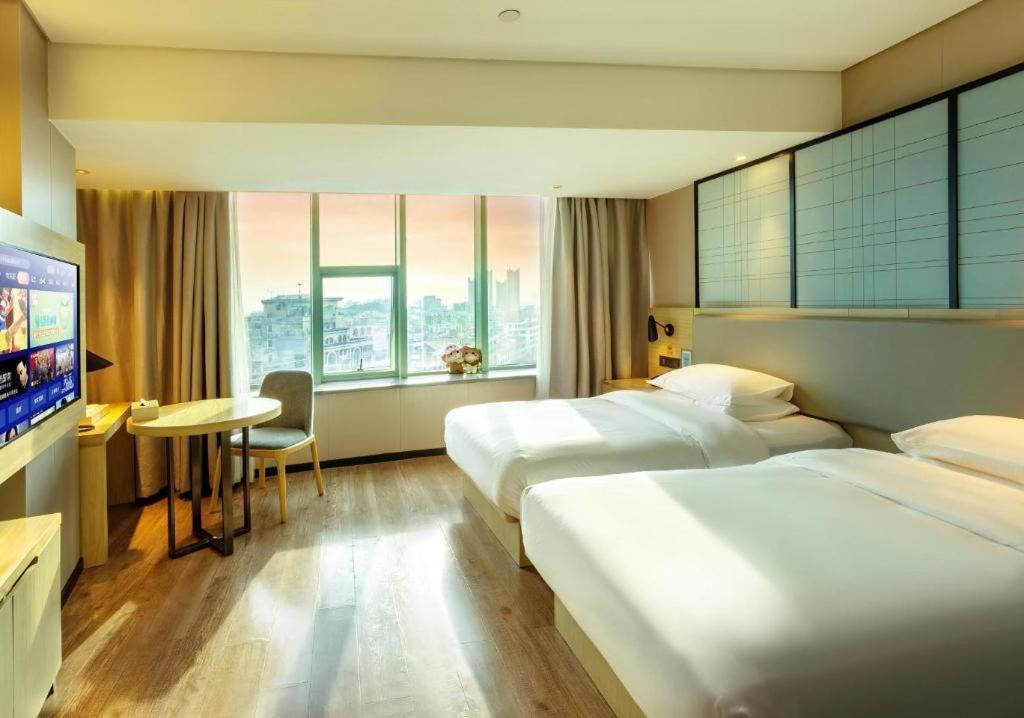 Echarm Hotel Yangjiang Baili Plaza Zewnętrze zdjęcie